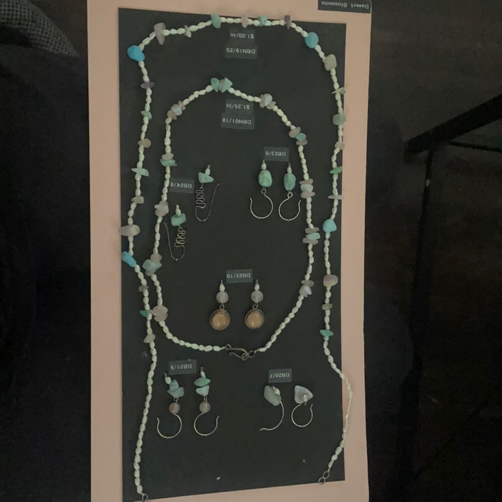 set of fashion jewelry